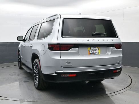 Used 2022 Jeep Wagoneer Series III image 6