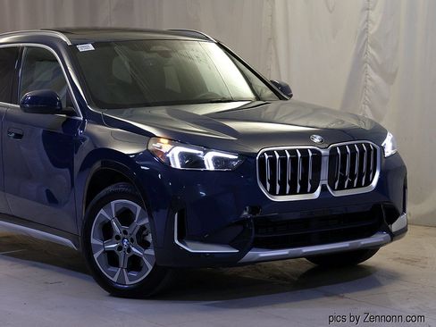 Used 2026 BMW X1 xDrive28i AWD/4WD image 2
