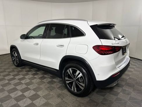 Used 2025 Mercedes-Benz GLA 250 4MATIC image 5