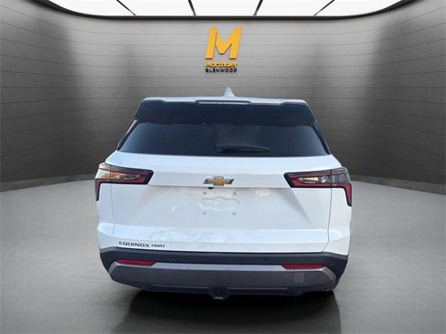 New 2026 Chevrolet Equinox LT image 6