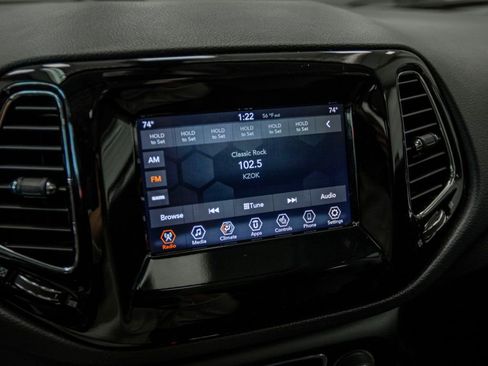 Used 2021 Jeep Compass Latitude w/ Sun and Sound Group image 20