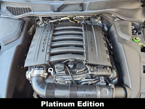 Used 2014 Porsche Cayenne AWD/4WD image 13