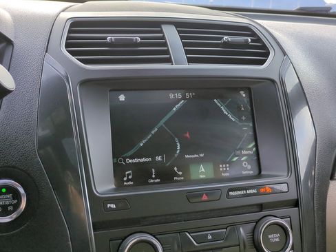 Used 2018 Ford Explorer XLT w/ Equipment Group 202A image 22