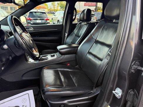 Used 2020 Jeep Grand Cherokee Limited w/ Luxury Group II AWD/4WD image 10