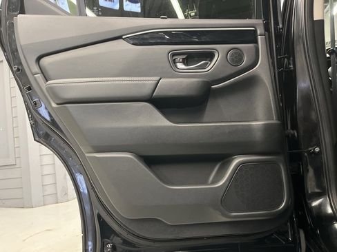 Used 2023 Honda Pilot EX-L image 27