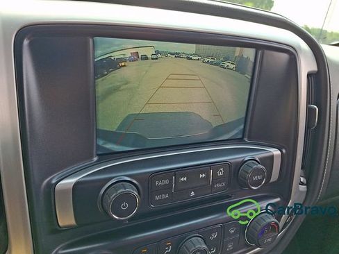 Used 2018 GMC Sierra 1500 SLT w/ SLT Premium Package AWD/4WD image 18