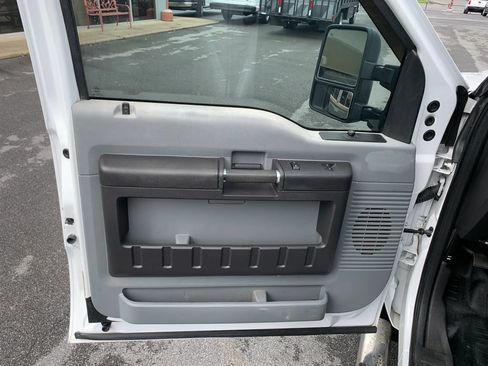 Used 2013 Ford F350 XL w/ PWR Equipment Group AWD/4WD image 9