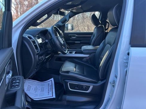 Used 2023 RAM 1500 Laramie image 11