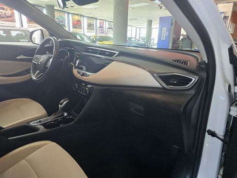 Used 2021 Buick Encore GX Preferred w/ Cold Weather Comfort Package FWD image 13