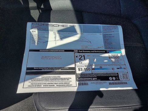 Used 2024 Porsche Macan Turbo image 24