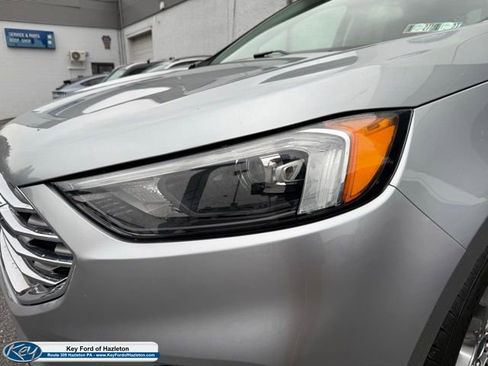 Certified 2022 Ford Edge Titanium image 33