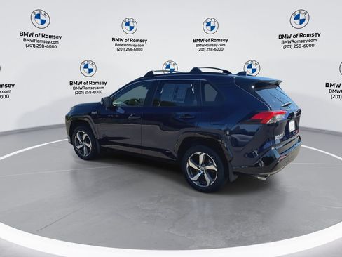 Used 2024 Toyota RAV4 SE w/ Weather & Moonroof Package AWD/4WD image 6