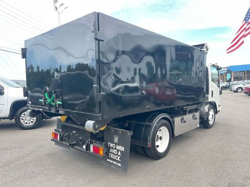 Used 2024 Chevrolet Low Cab Forward RWD image 5