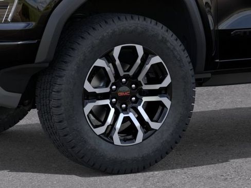 New 2026 GMC Canyon AT4 w/ Technology Plus Package AWD/4WD image 9