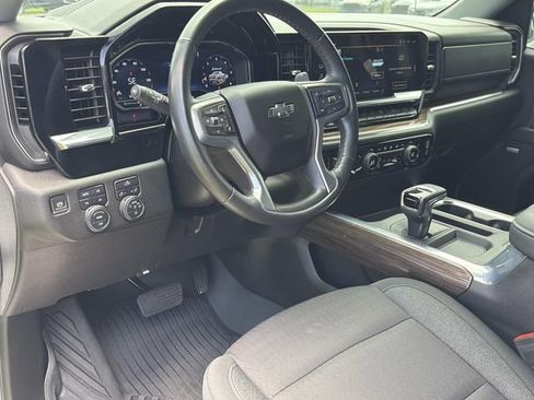 Used 2024 Chevrolet Silverado 1500 RST AWD/4WD image 21