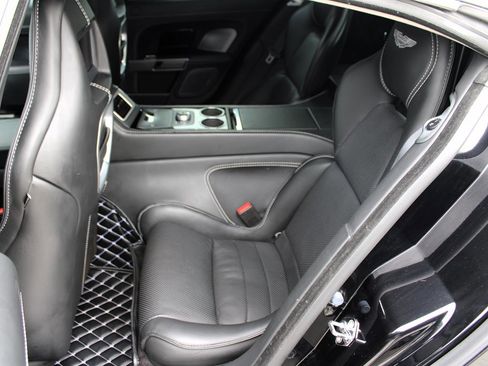 Used 2012 Aston Martin Rapide image 27