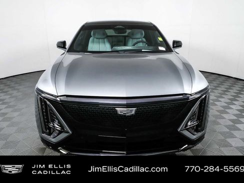 Used 2024 Cadillac Lyriq Sport w/ LPO, Floor Liner Package AWD/4WD image 28