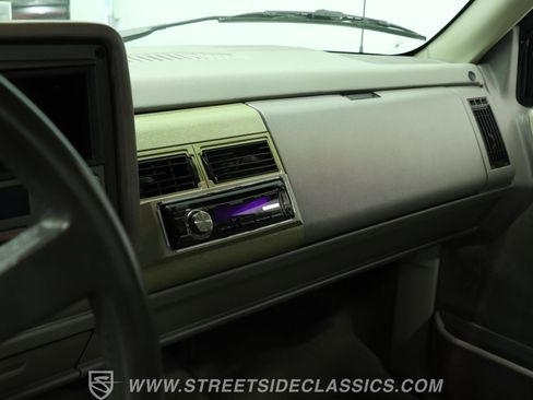 Used 1992 Chevrolet Silverado 1500 4x4 Extended Cab image 40