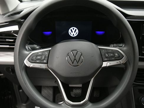 Used 2022 Volkswagen Taos S AWD/4WD image 13