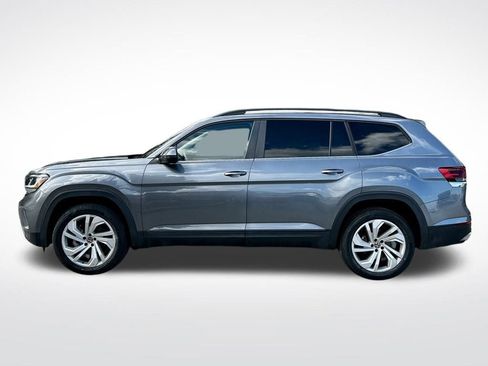 Used 2022 Volkswagen Atlas SE w/ Panoramic Sunroof Package image 3