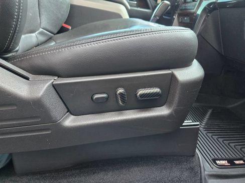 Used 2012 Ford F150 Lariat w/ Lariat Plus Pkg AWD/4WD image 33