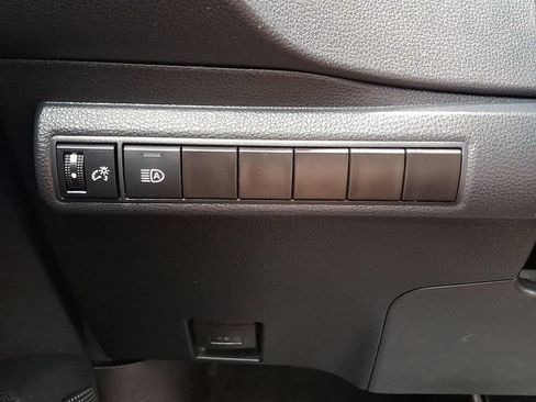 Used 2024 Toyota Corolla LE FWD image 23