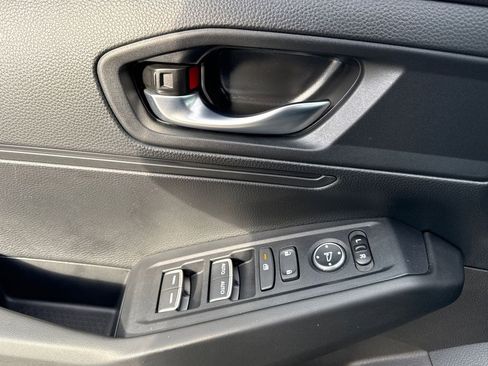 Certified 2025 Honda Accord LX image 20