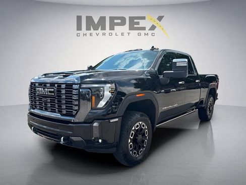 Used 2024 GMC Sierra 2500 Denali Ultimate AWD/4WD image 1