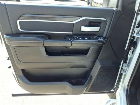 Used 2024 RAM 3500 Big Horn image 14