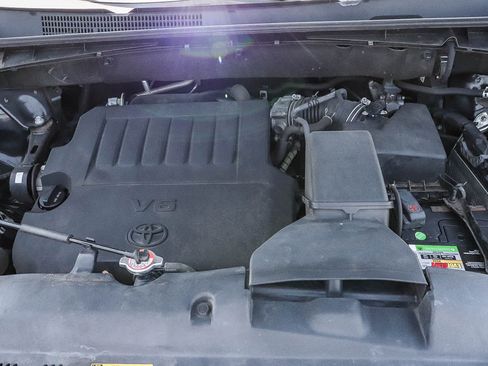 Used 2016 Toyota Highlander XLE FWD image 37