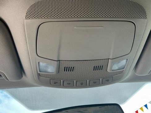 Used 2018 Ford Fusion SE w/ Fusion SE Technology Package image 29