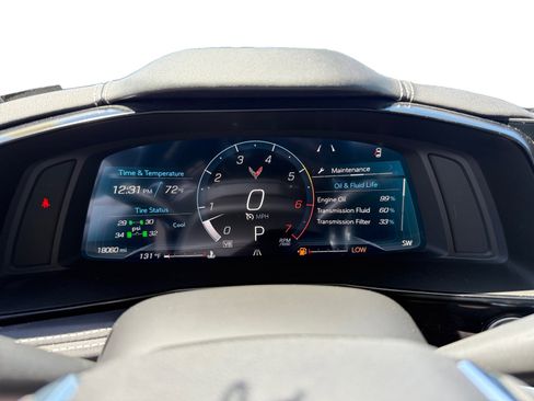 Used 2024 Chevrolet Corvette Stingray Preferred Conv w/ Battery Protection Package RWD image 11