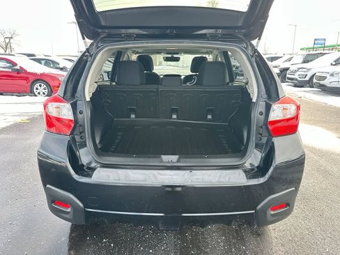 Used 2017 Subaru Crosstrek 2.0i Premium w/ Moonroof Package image 36