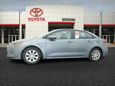 New 2026 Toyota Corolla LE image 8