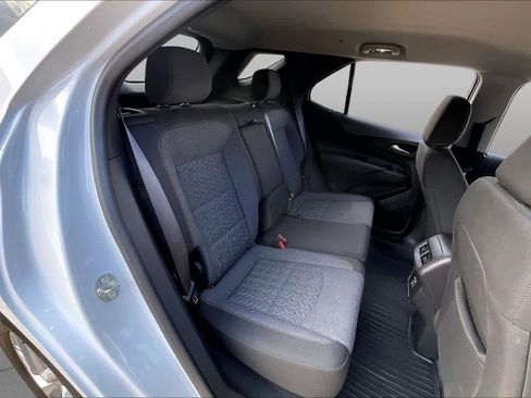 Used 2024 Chevrolet Equinox LT FWD image 19