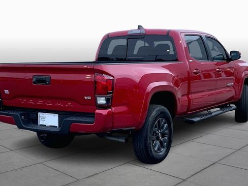 Used 2023 Toyota Tacoma SR5 w/ Technology Package image 13