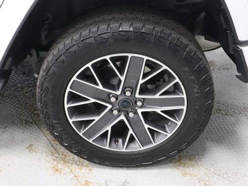 Used 2024 Jeep Wrangler High Altitude AWD/4WD image 18