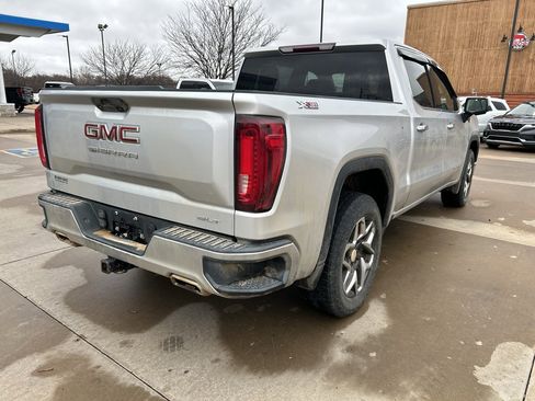 Used 2019 GMC Sierra 1500 SLT w/ X31 Off-Road Package image 2