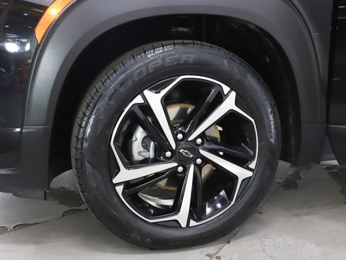 Used 2023 Chevrolet TrailBlazer RS w/ Convenience Package image 30