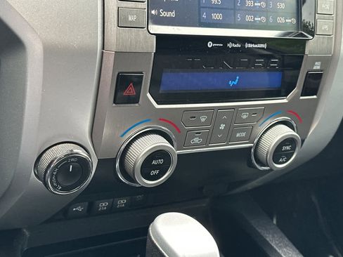 Used 2020 Toyota Tundra SR5 w/ TRD Off-Road Package AWD/4WD image 19