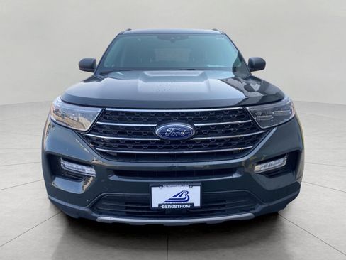 Used 2024 Ford Explorer XLT w/ Equipment Group 202A AWD/4WD image 3