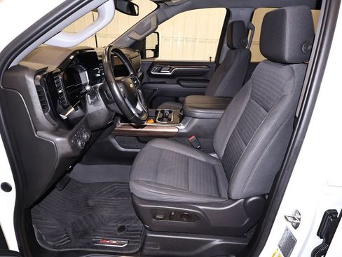 Used 2024 Chevrolet Silverado 2500 LT image 13