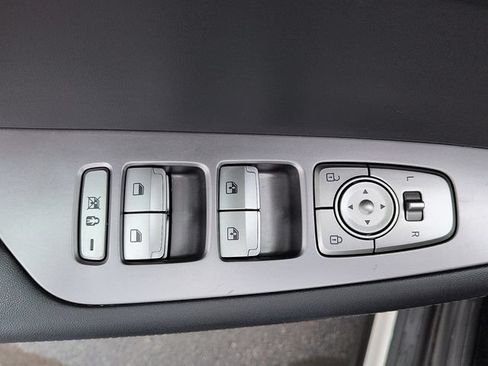 Used 2025 Hyundai Palisade SEL AWD/4WD image 16