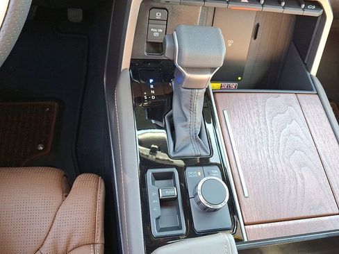 New 2026 Toyota Tundra 1794 Edition AWD/4WD image 17