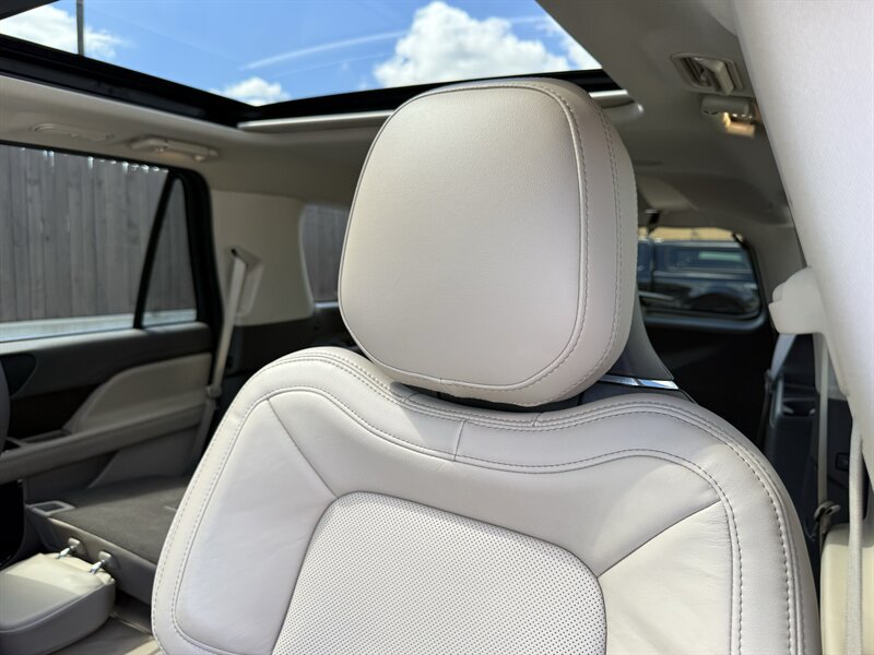 Used 2024 Lincoln Navigator Reserve AWD/4WD image 57