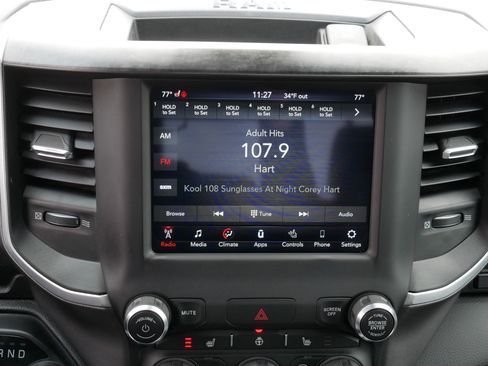 Used 2021 RAM 1500 Big Horn image 22