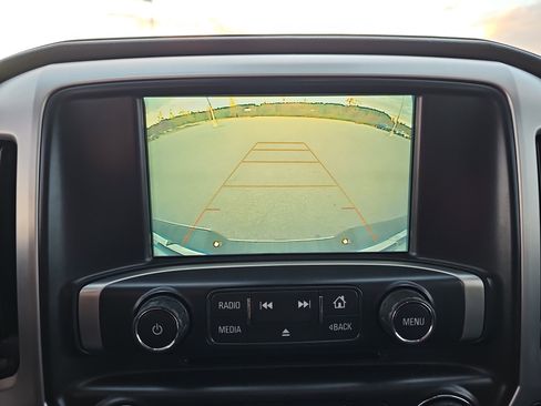 Used 2018 GMC Sierra 1500 SLT image 21