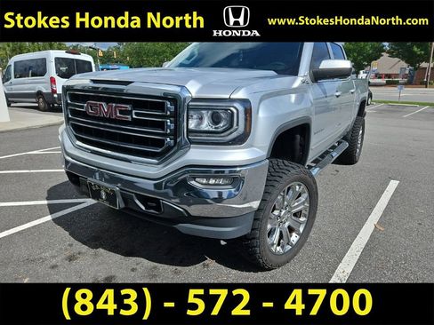 Used 2018 GMC Sierra 1500 SLE w/ SLE Value Package AWD/4WD image 1