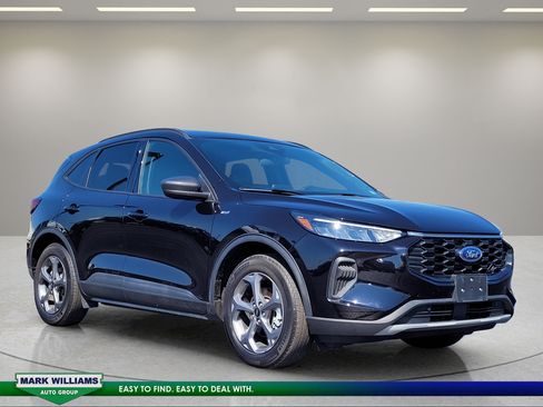 Used 2025 Ford Escape ST-Line FWD image 1