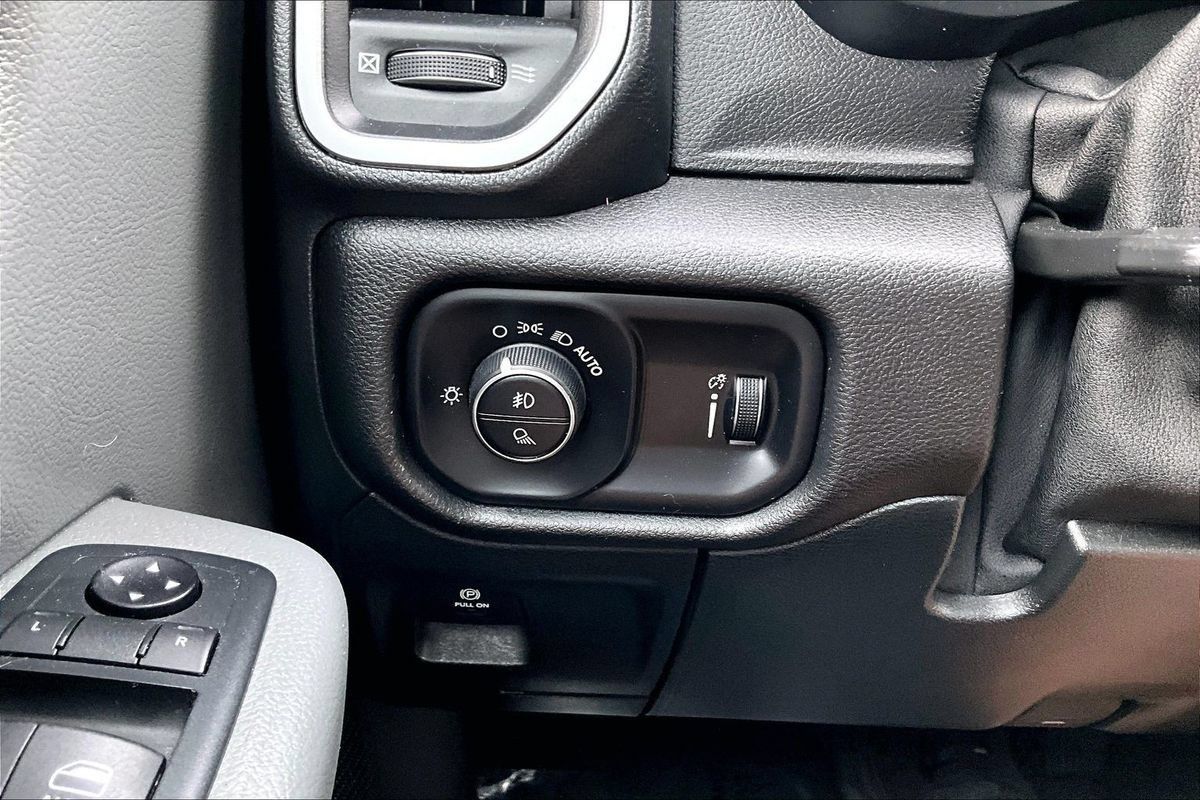 Used 2021 RAM 1500 Big Horn AWD/4WD image 28
